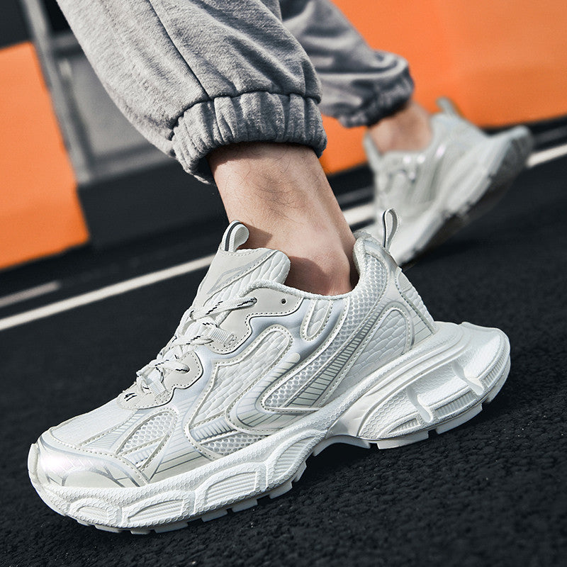 S555 React Sneakers