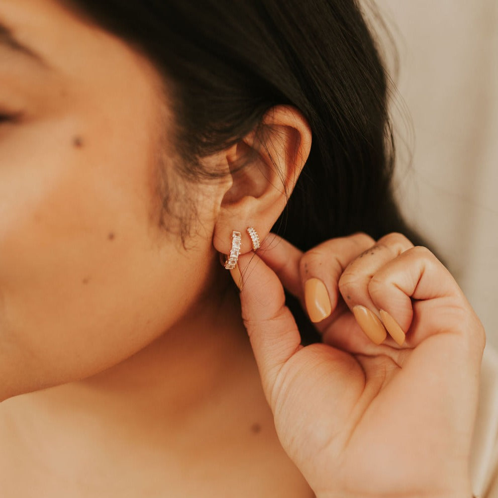 Charlotte Diamond Gold Filled Hoops - WonderingCloth