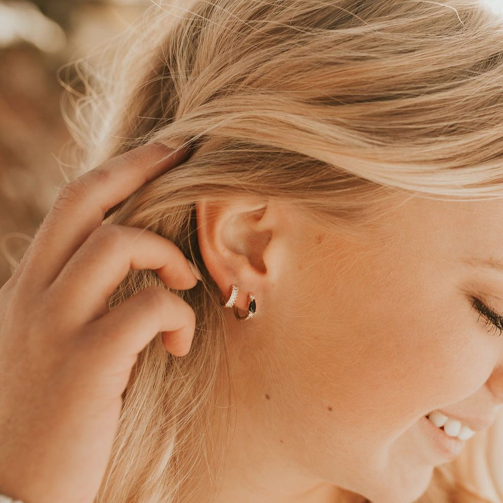 Natalie Hoops - WonderingCloth