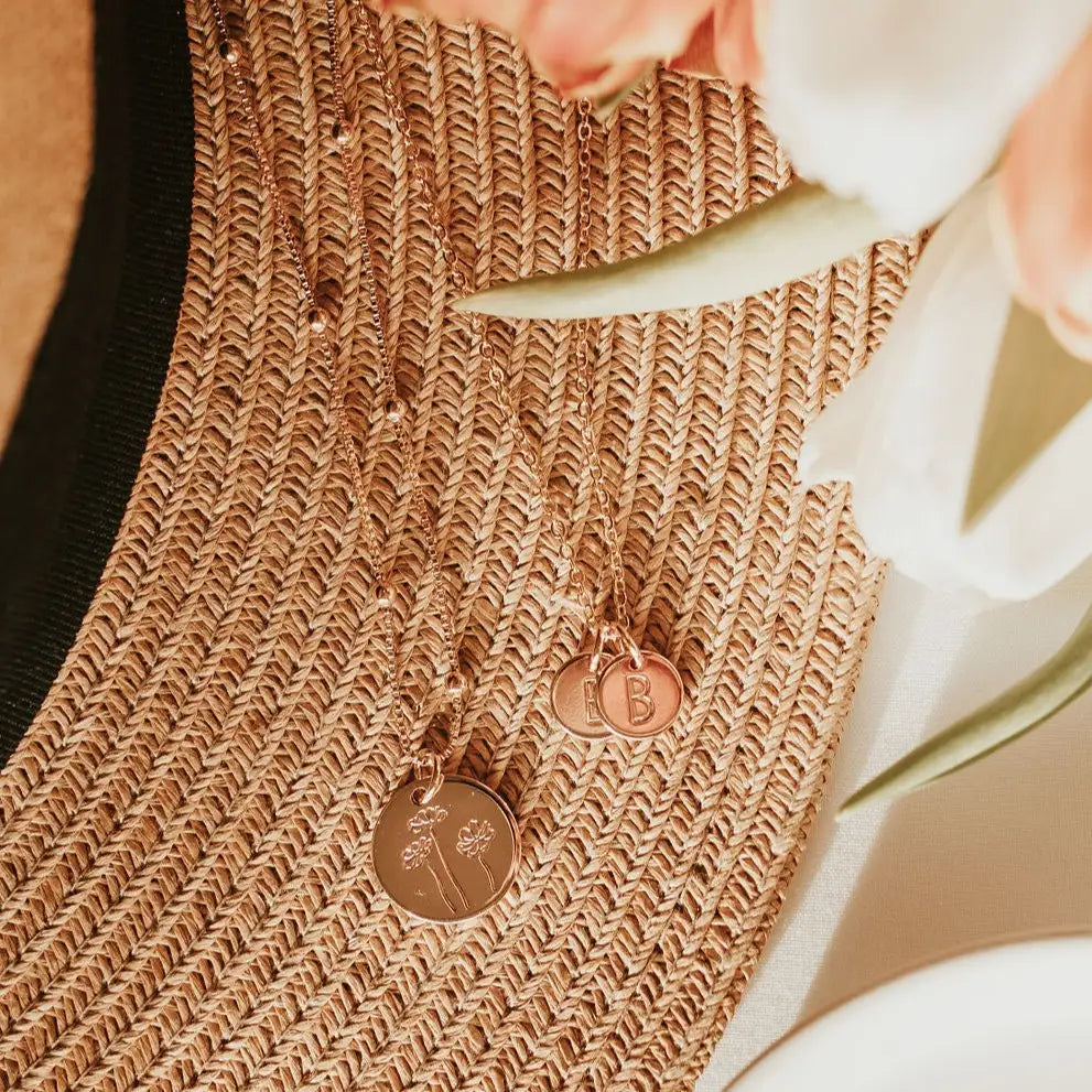 Buttercup Necklace - WonderingCloth