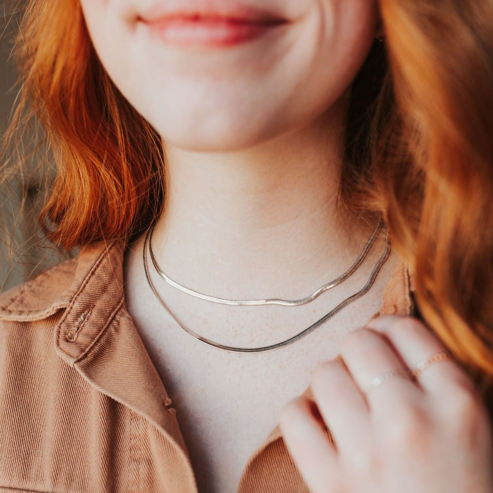 Jade Herringbone Necklace - WonderingCloth
