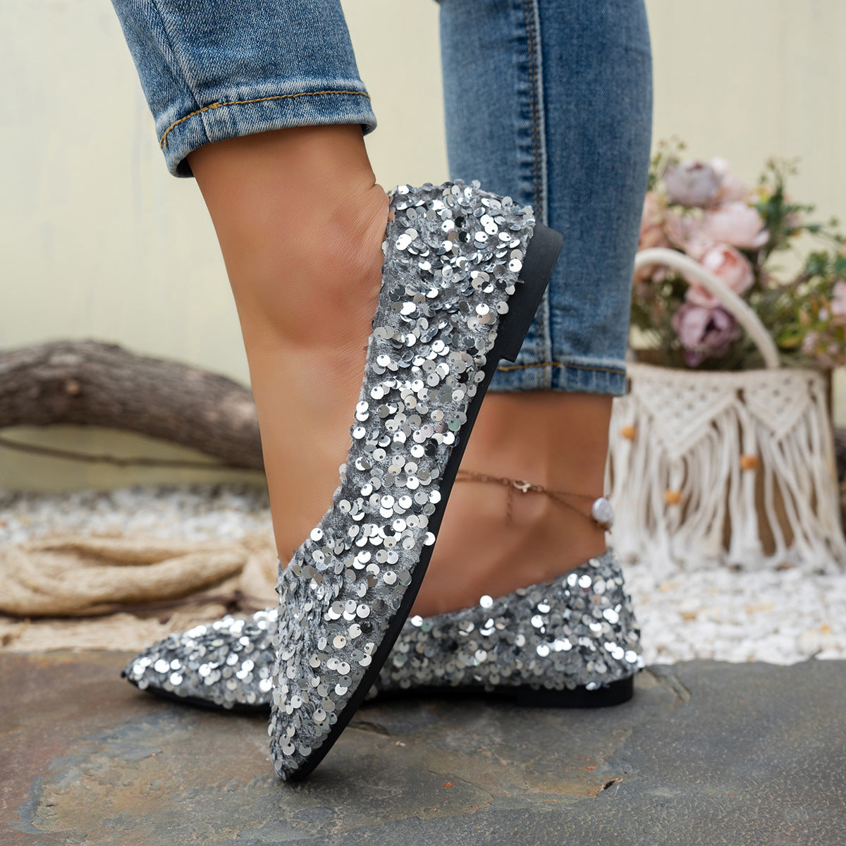 Women’s Pointed-Toe Flat Casual Shoes – Stylish Everyday Sneakers - WonderingCloth