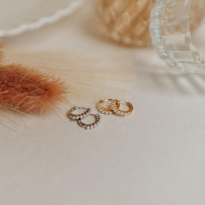 Grace Pearl Hoops - WonderingCloth