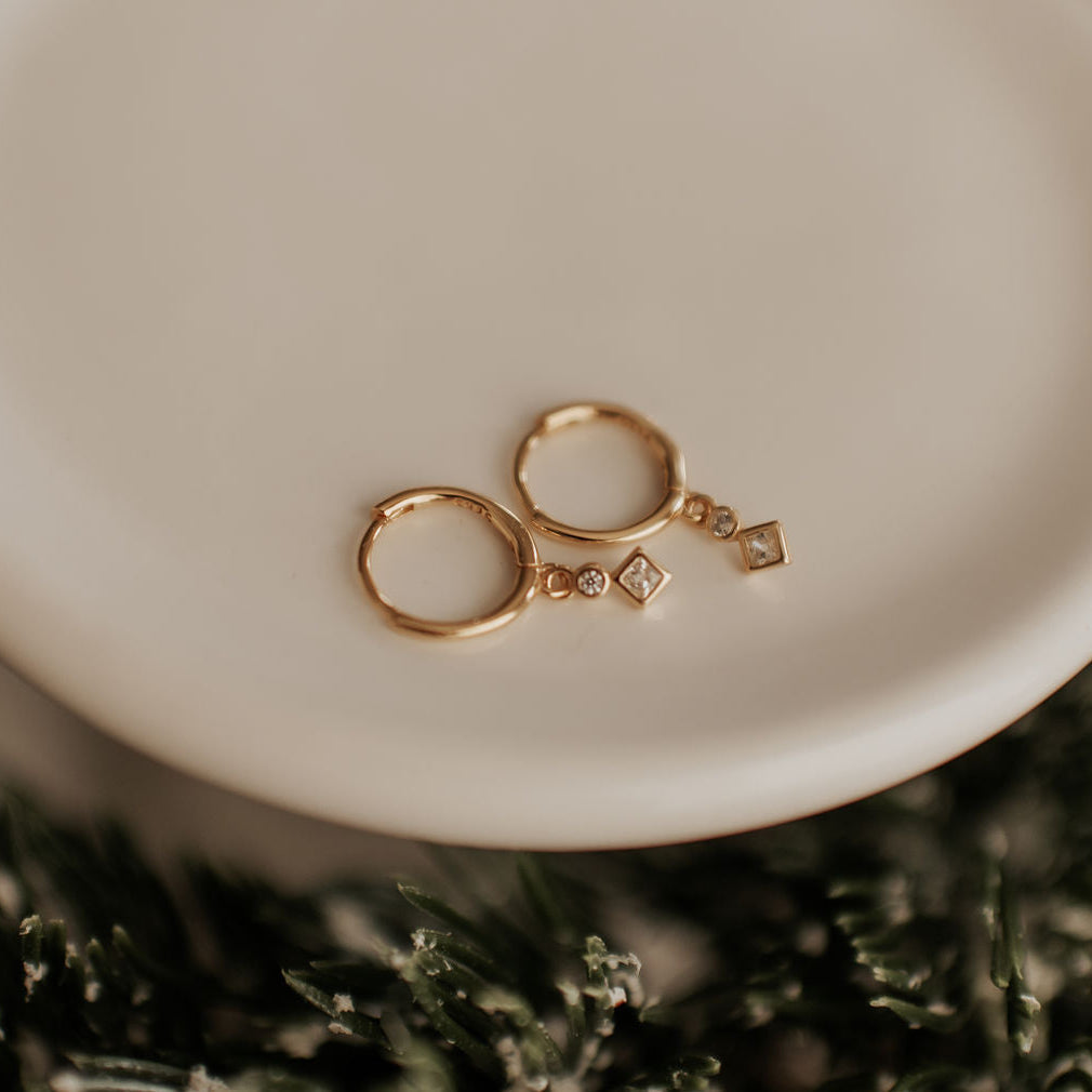 Willow Diamond Dangle Hoops - WonderingCloth
