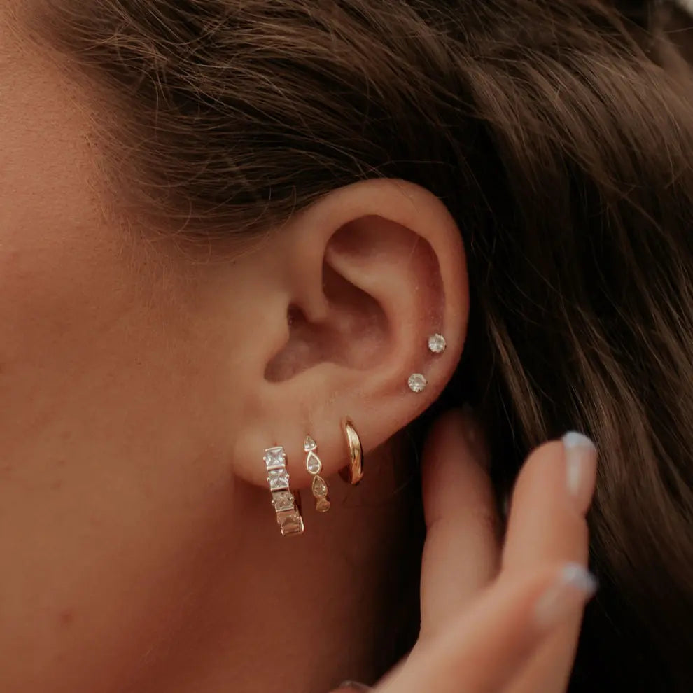 Diamond Flat Back Studs - WonderingCloth