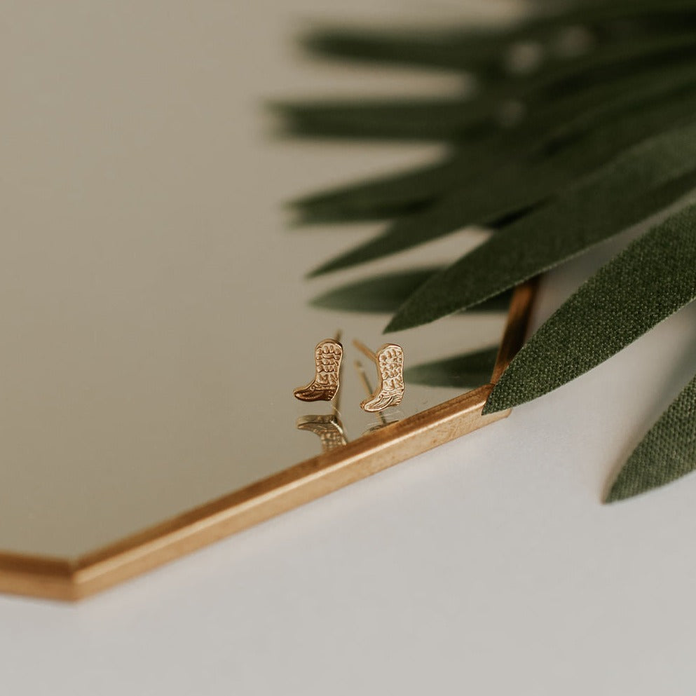 Dolly Boot Studs - WonderingCloth