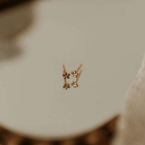 Blossom Mini Studs - WonderingCloth