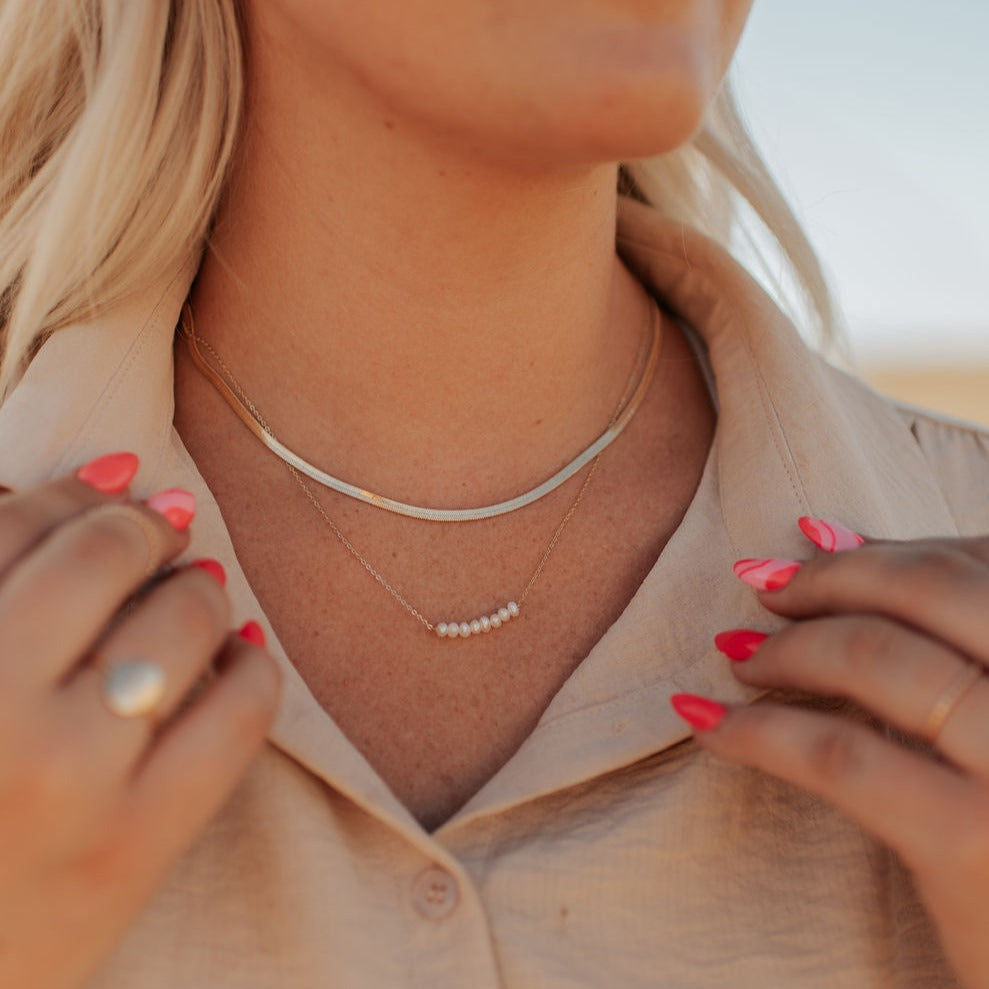 Oceanside Pearl Necklace - WonderingCloth