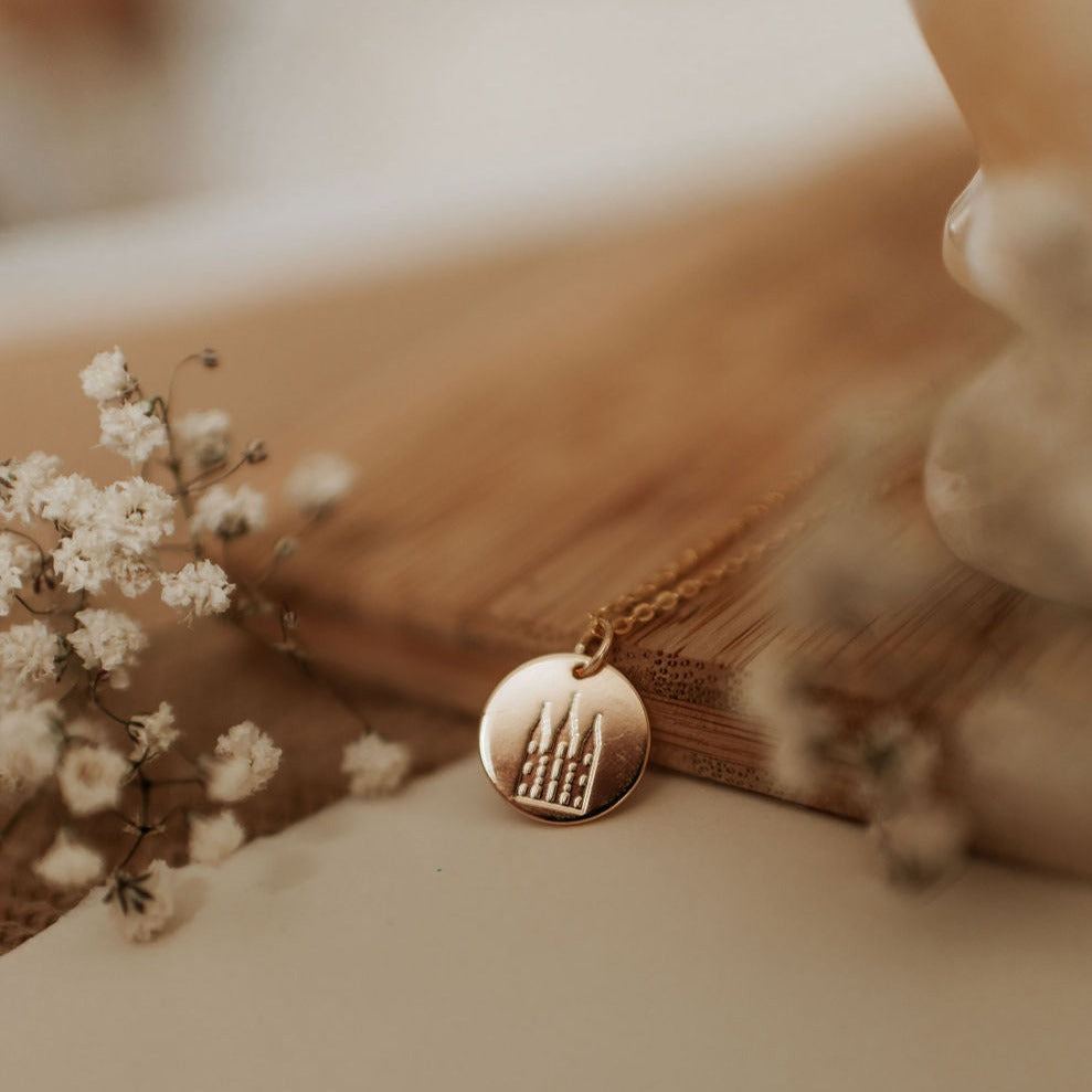 Salt Lake Temple Necklace - WonderingCloth