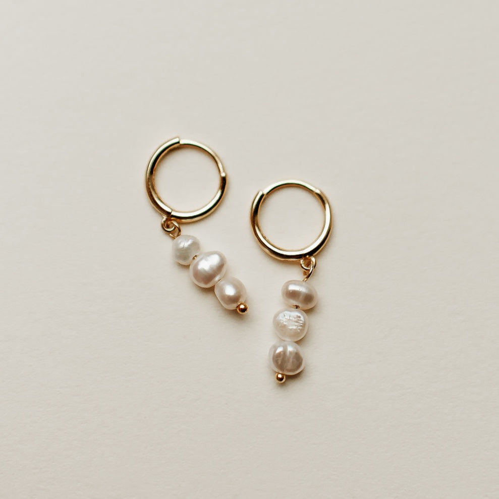 Catalina Pearl Earrings - WonderingCloth