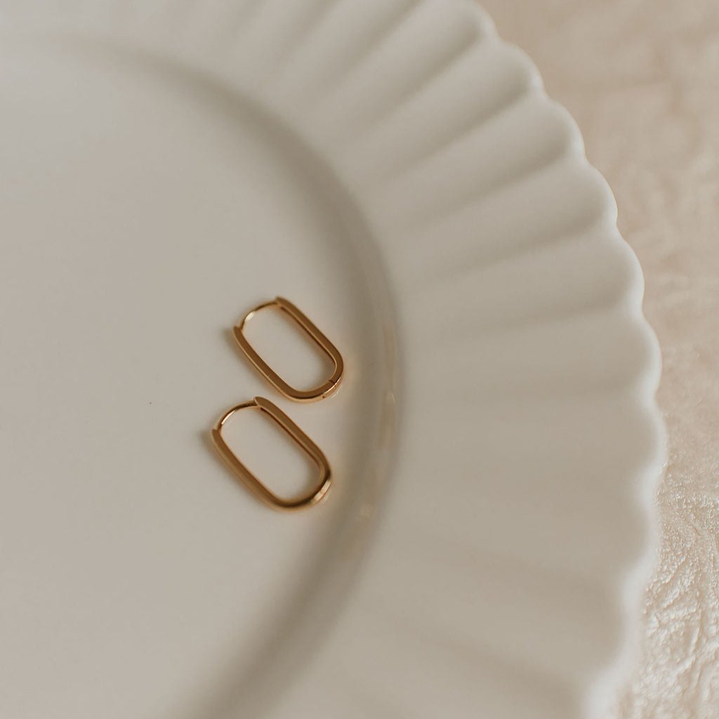 Avery Gold Hoops - WonderingCloth