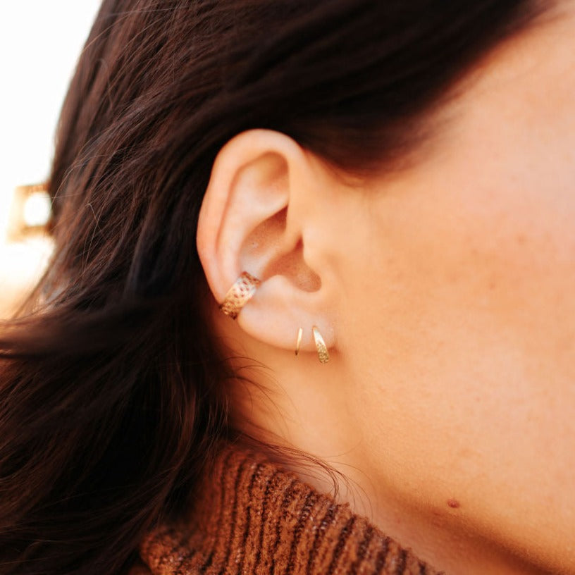 Double Twist Earrings - WonderingCloth