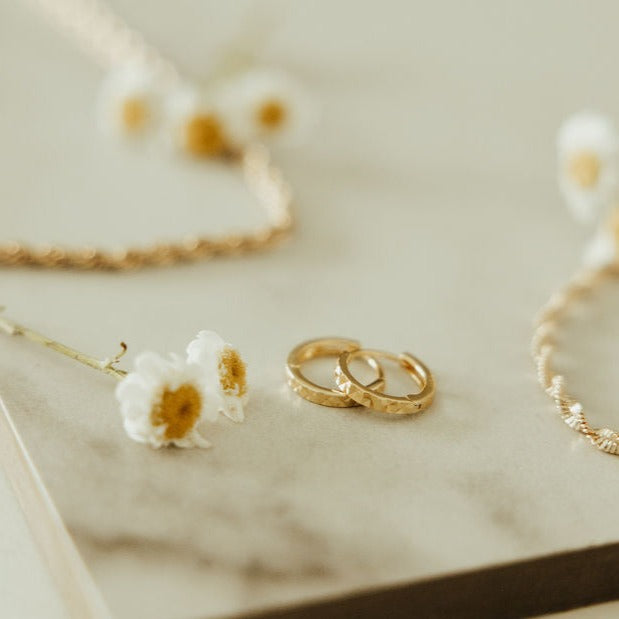 Sydney Hammered Hoops - WonderingCloth