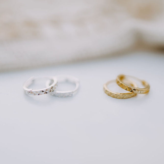 Sydney Hammered Hoops - WonderingCloth