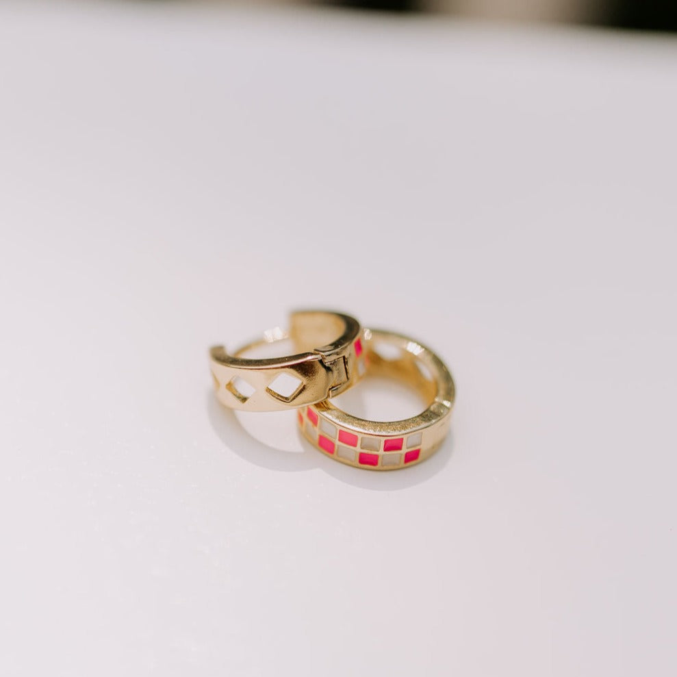 Pink & White Checkered Hoops - WonderingCloth