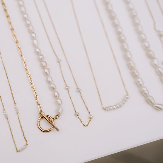 Oceanside Pearl Necklace - WonderingCloth