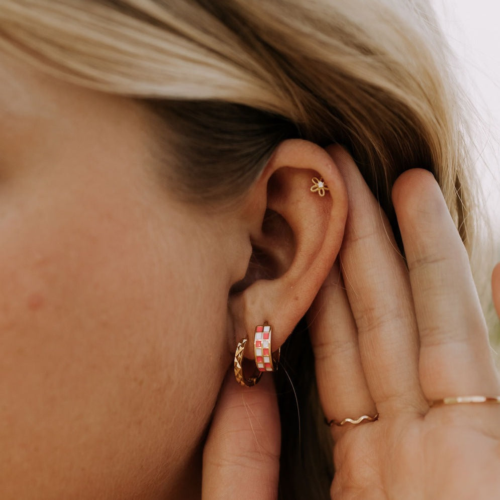Flower Mini Studs - WonderingCloth