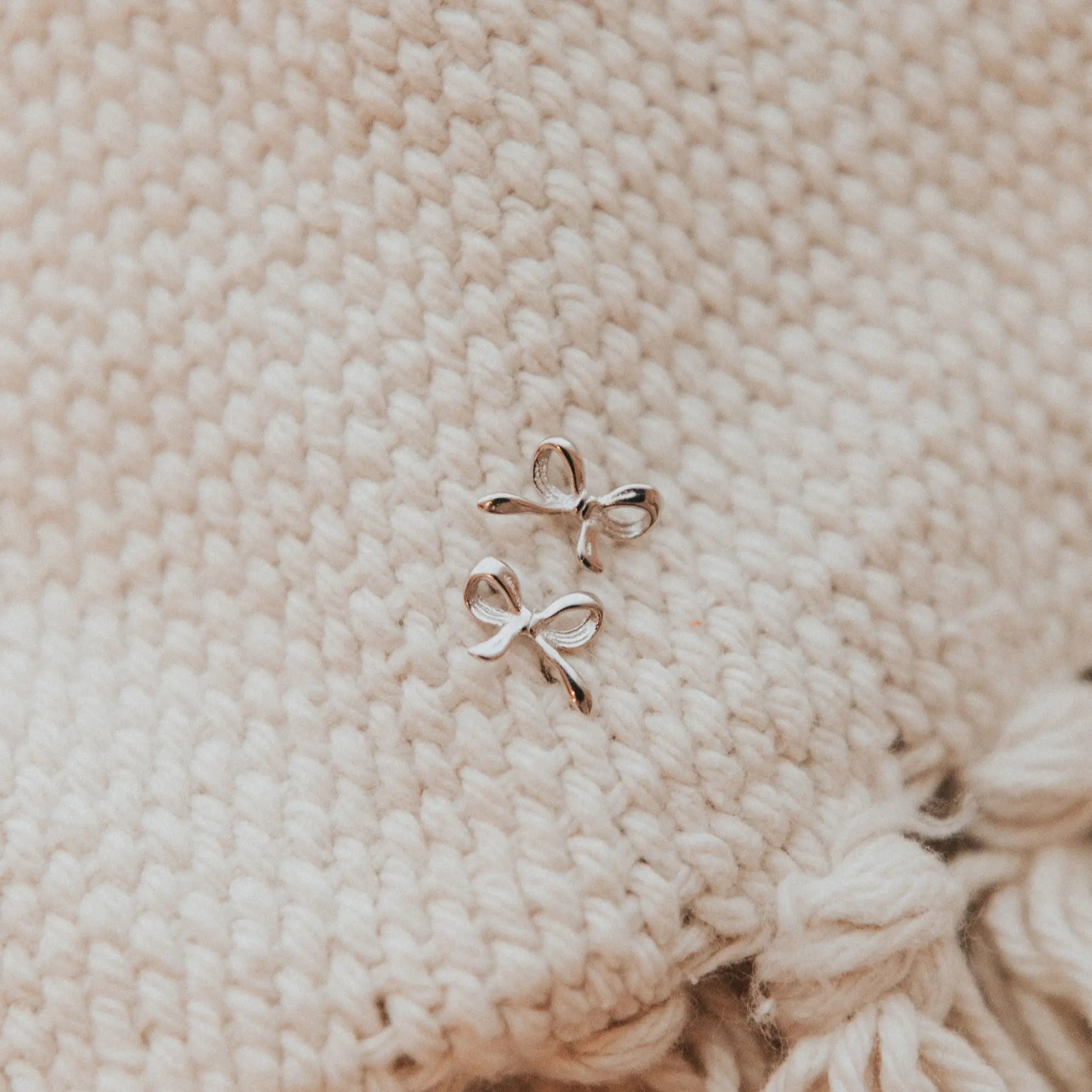 Ella Bow Studs - WonderingCloth