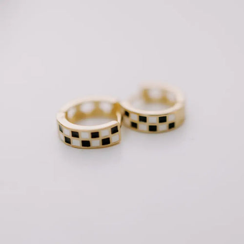Black & White Checkered Hoops - WonderingCloth