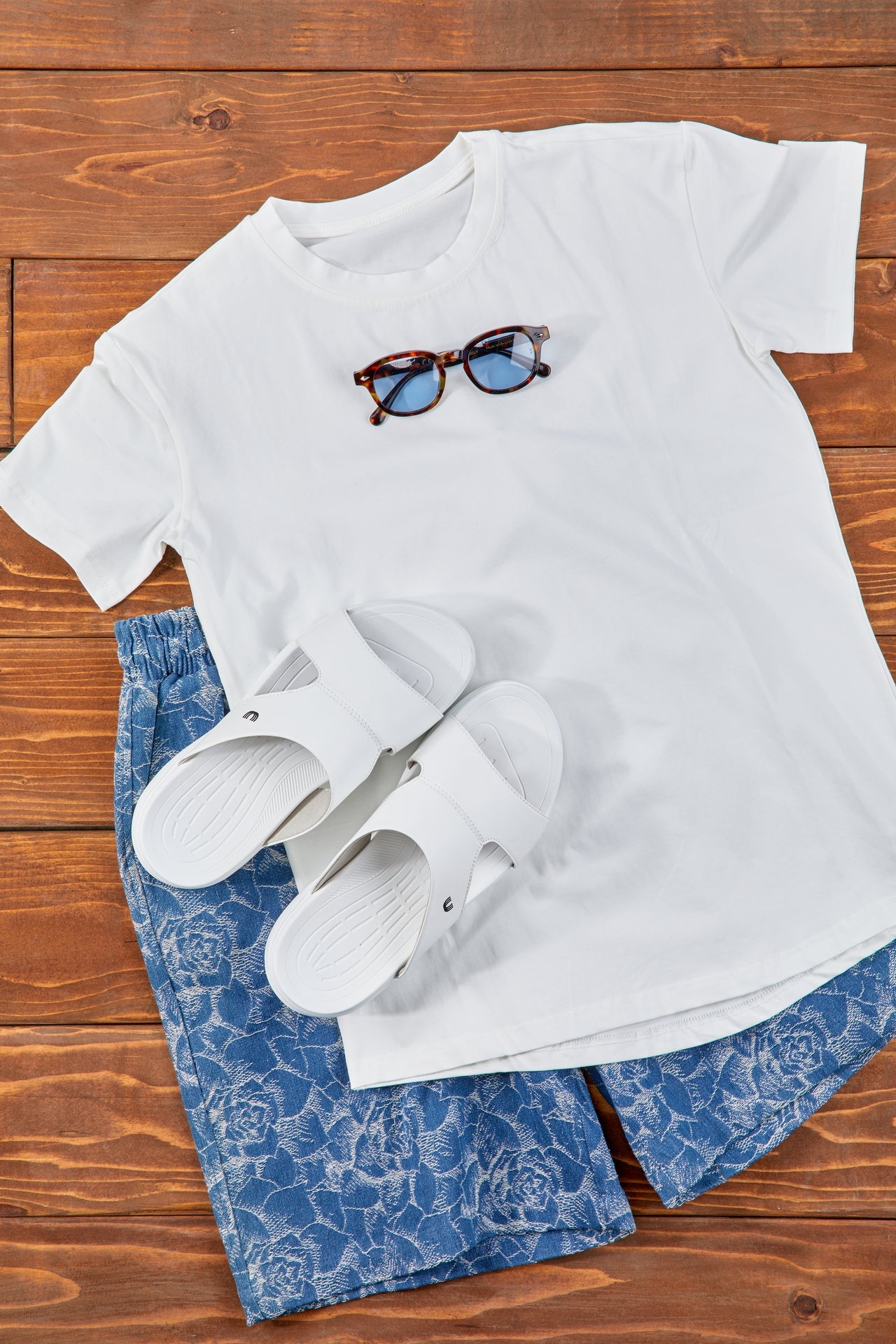 CALTO - X1656 - 2 Inches Taller (White/Grainy White) - WonderingCloth