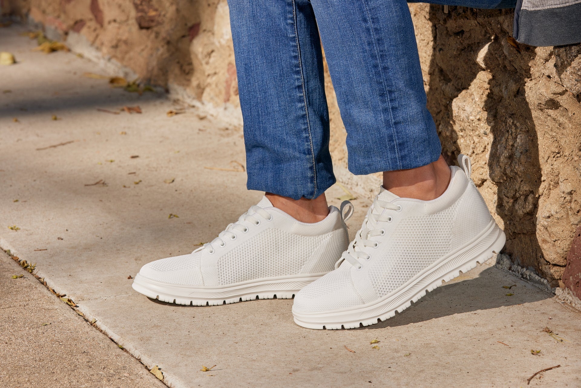 CALTO - X2321 - 2.4 Inches Taller (White/White Sole) - Lace Up Casual Sneaker - Lightweight - WonderingCloth