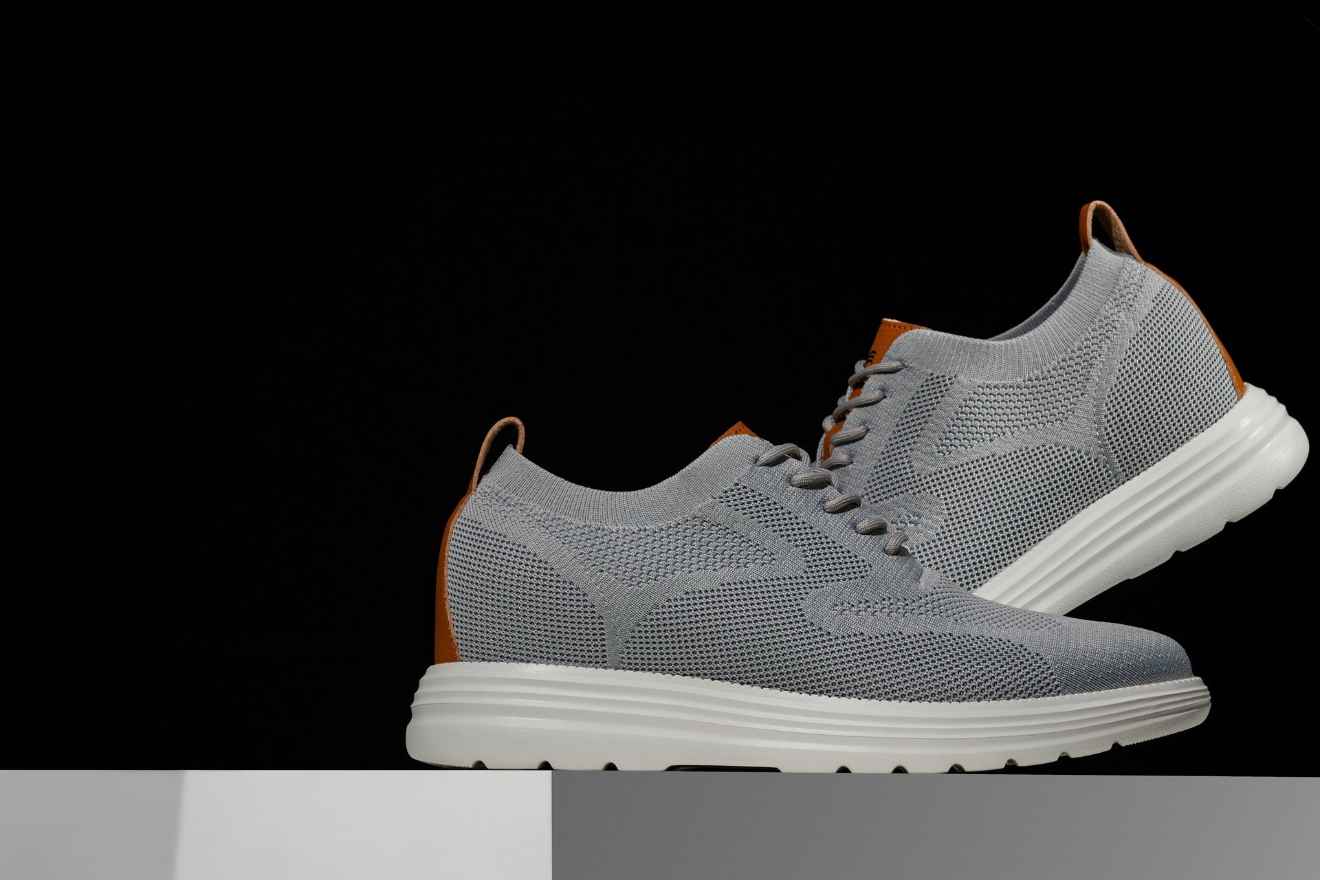 CALTO - X2637 - 2.8 Inches Taller (Pewter Grey/Brown) - Lace Up Casual Walker - Lightweight - WonderingCloth