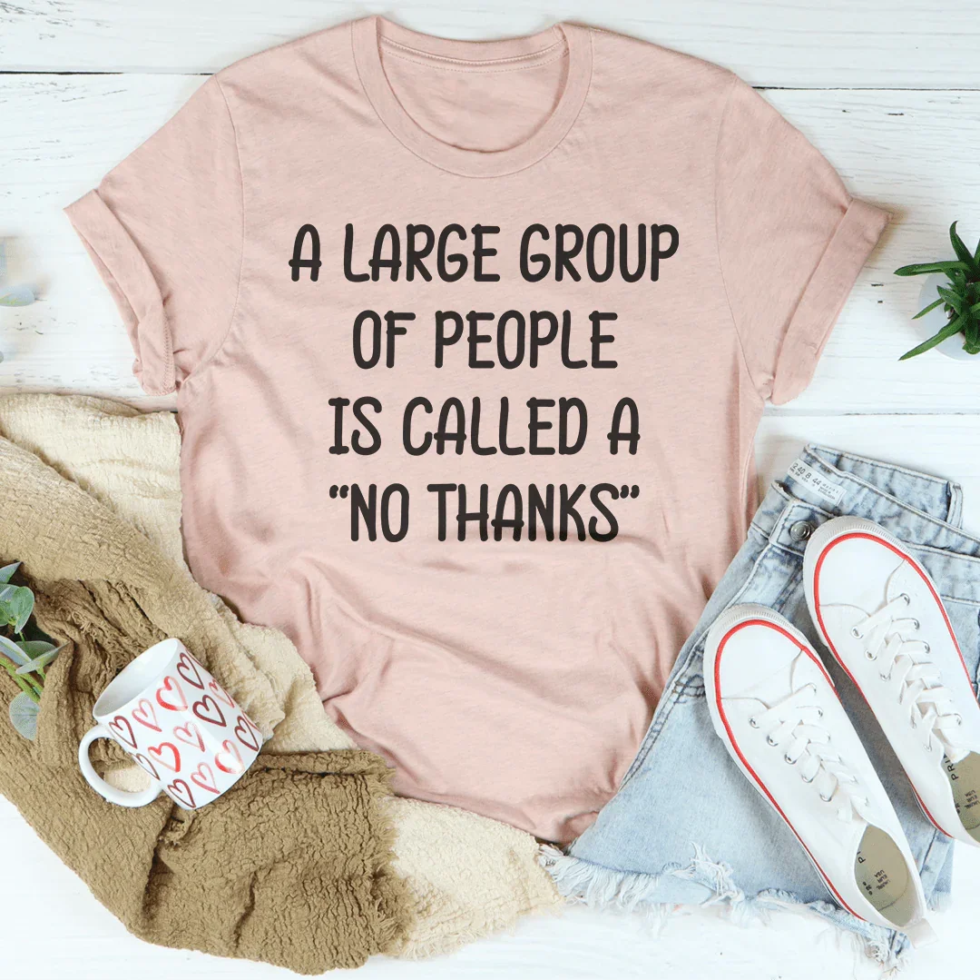 A Large Group Of People Tee - WonderingCloth