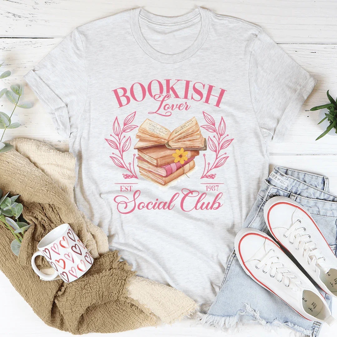 Bookish Lover Social Club Tee - WonderingCloth