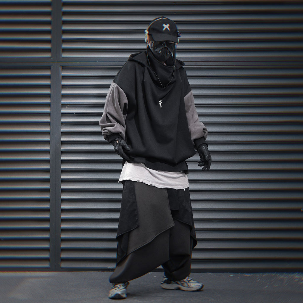HiH51 Black T-Tech Hoodie
