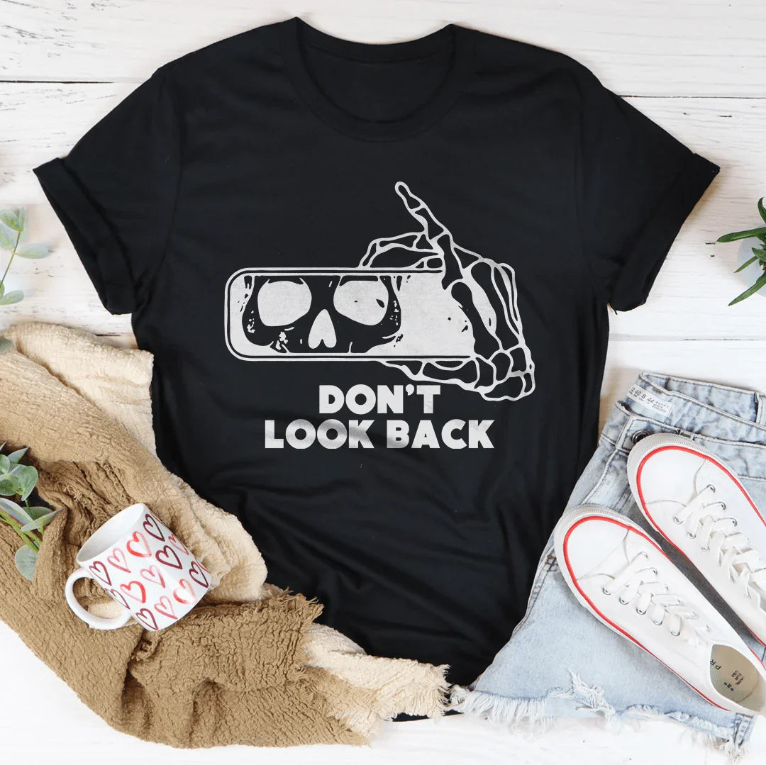 Don't Look Back Tee - WonderingCloth
