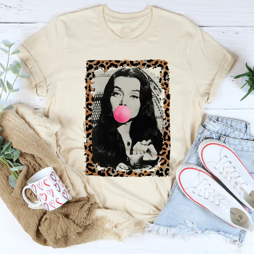 Horror Queen Bubble Gum Tee - WonderingCloth