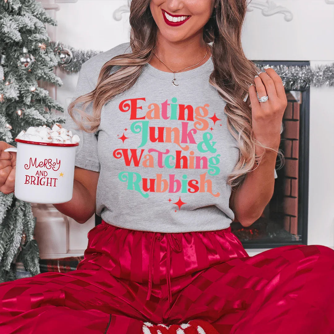 I'm Eating Junk & Watching Rubbish Tee - WonderingCloth