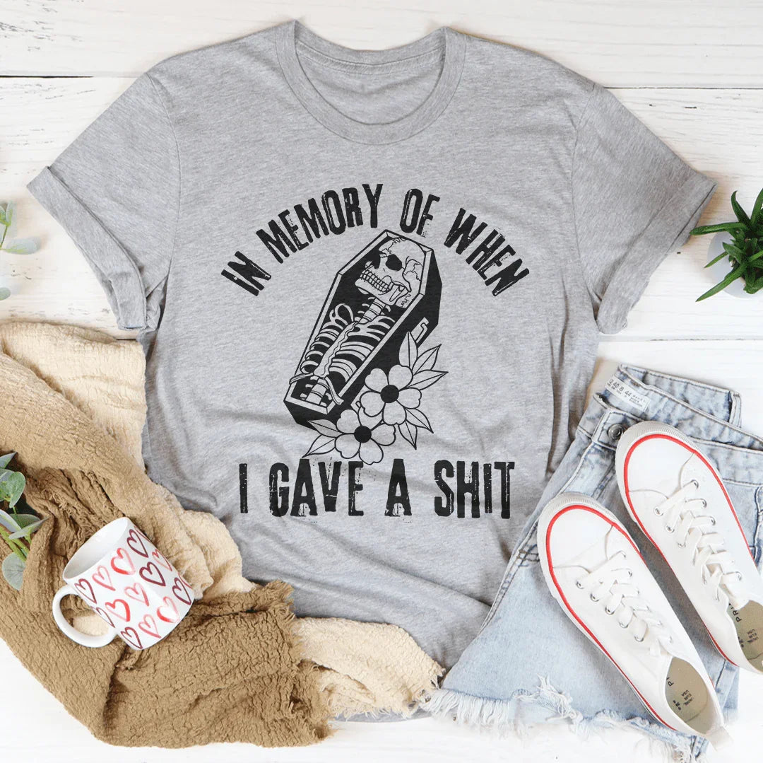 In Memory Tee - WonderingCloth