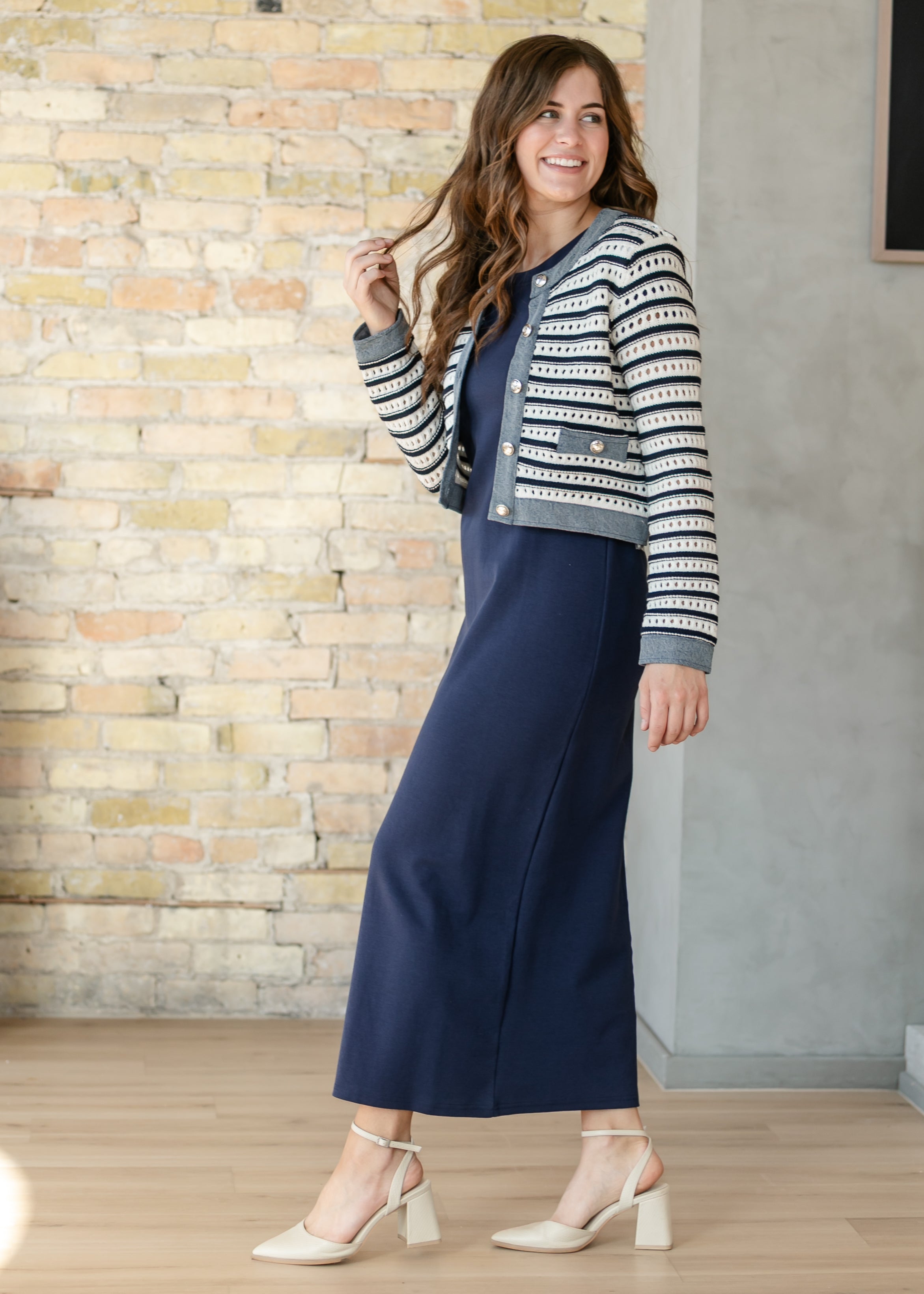 Jane Navy T-shirt Maxi Dress - WonderingCloth