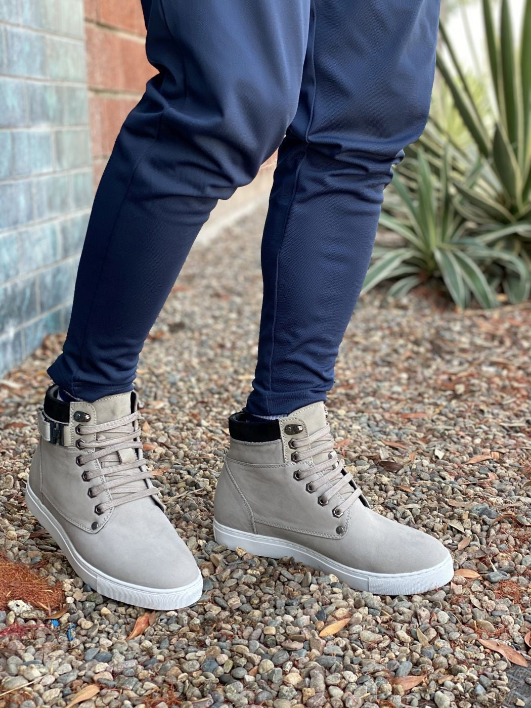 CALTO - T53120 - 2.6 Inches Taller (Nubuck Grey) - High top sneak-boot - WonderingCloth